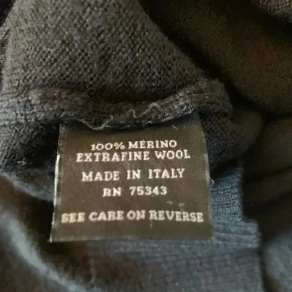 Marco Fiori Men’s Merino Wool V Neck Sweater size L